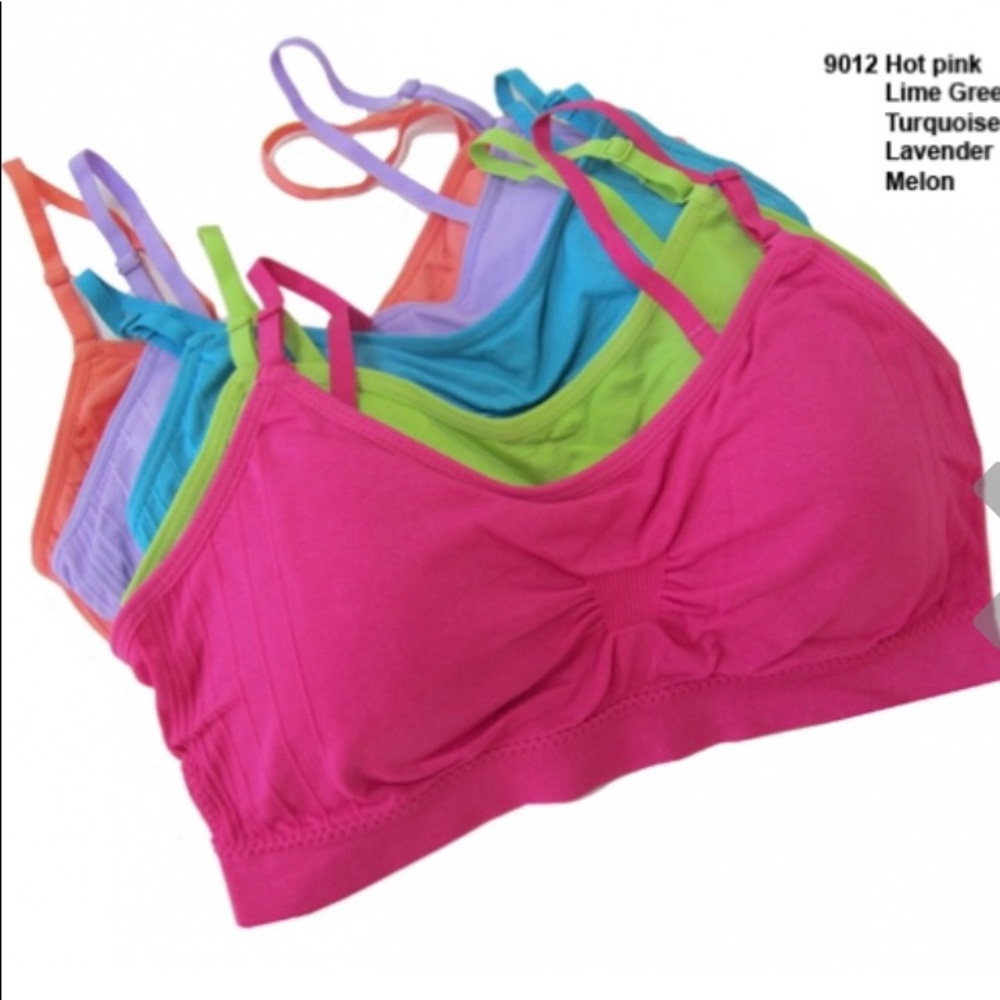 Coobie Scoopneck Bras fits all sizes up to 36C